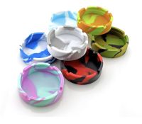 Silicone unbreakable ashtray compact