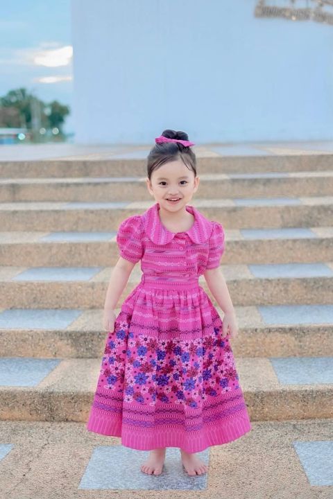 ชุดไทยเด็ก-ชุดไทยเด็กผู้หญิง-ชุดไทยประยุกต์เด็ก-ชุดไทยเด็กสีแดง-ชุดไทยเด็กสีม่วง-ชุดไทยเด็กสีชมพู-ชุดไทยใส่ทำบุญ-งานบุญ