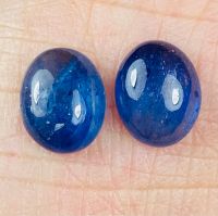 ไพลินสีน้ำเงินธรรมชาติ 5.48 กะรัต คู่หลังเบี้ย 9.2x7.3 มม. 5.48cts natural blue sapphire cabochon pair 9.2x7.3mm