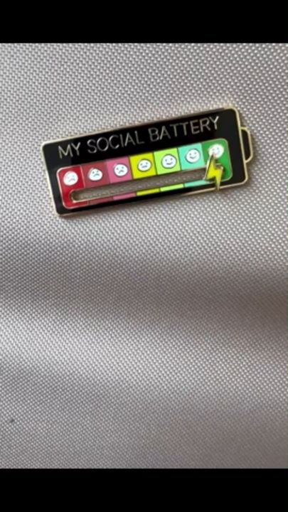 2023 Funny Mood Pin Funny Enamel Pin - My Social Battery Lapel Pin