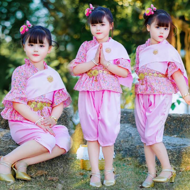si-ชุดไทยเด็ก-โจงกระเบน-ชุดไทยเด็กผู้หญิง-ชุดไทยเด็กหญิง-สีฟ้า-สีชมพู-วันแม่-เข้าพรรษา-ลายดอก