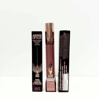 ลิปสติก Charlotte Tilbury Airbrush Flawless Lip Blur 6.8 ml.