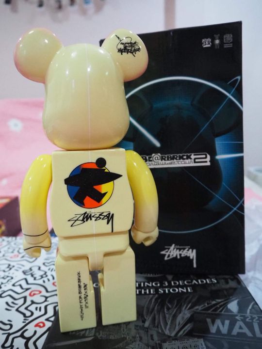 ของแท้-bearbrick-stussy-wwt-400-พร้อมส่ง