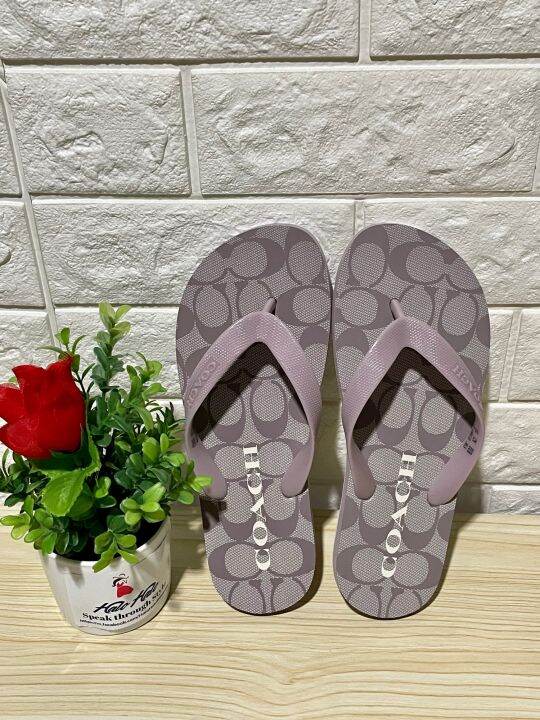 zak flip flop with floral print