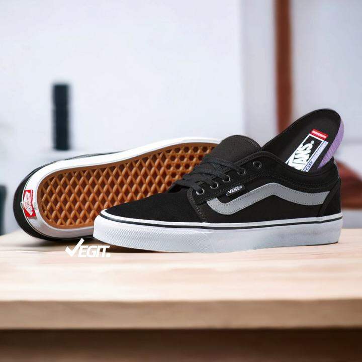 Skate Chukka Low Sidestripe Black Gray White ( Skate ) | Lazada PH