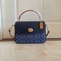 ?ส่งฟรี?กระเป๋าสะพายโคช ✅?% (ภาพถ่ายจากสินค้าจริง) MARLIE TOP HANDLE SATCHEL (C4921)