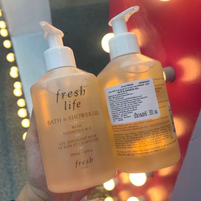 Fresh Life Bath &amp; Shower Gel with Vitamin C&amp;E 300 ml (1 ชิ้น)
