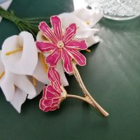 เข็มกลัดดอกไม้ ดอกบานชื่นสีชมพู  , Flower brooch ,Retro style