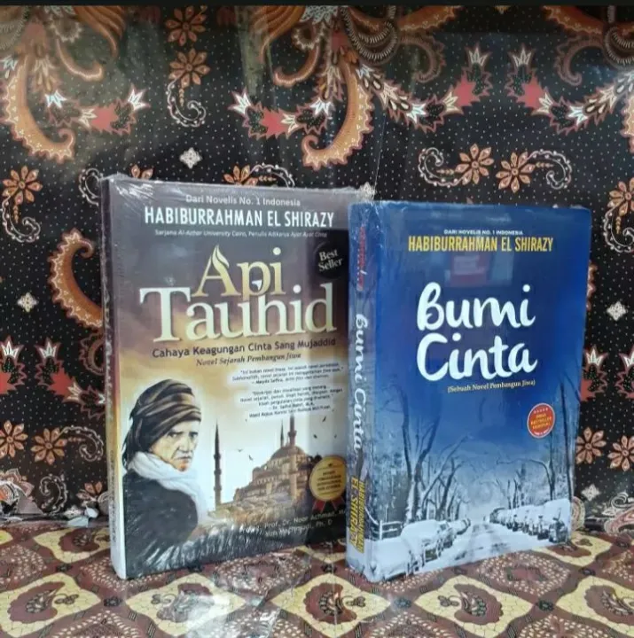 Novel Best Seller Sebuah Novel Pembangun Jiwa Api Tauhid / Bumi Cinta ...