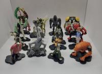 โมเดล Ben10 ชุด 14 ตัว มีฐาน (สูง 4cm)