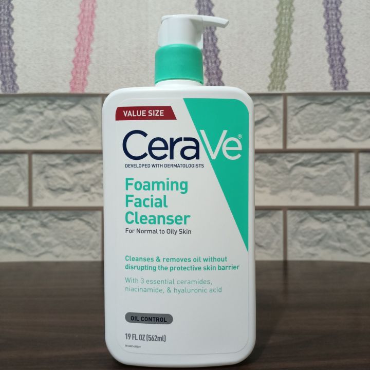 CeraVe Foaming Facial Cleanser 562mL (U.S. Original Packaging ...