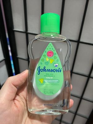 Johnson’s baby oil ขวดสีเขียว 125ml พร้อมส่งค่าา 🥰☺️