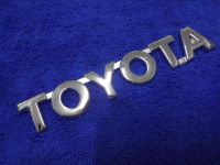 TJ โลโก้ตัวหนังสือ TOYOTA สีชุป 15.5×2.5cm 1ชิ้น