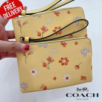 กระเป๋าสตางค์ CORNER ZIP WRISTLET WITH MYSTICAL FLORAL PRINT (COACH C8701)
ออก Shop USA รับประกันของแท้ 100%