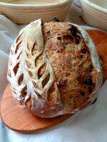 Raisin walnuts Sourdough Bread  600g เนื้อเหนียวนุ่ม ได้รสชาติหอมของวอลนัทและลูกเกด