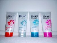 Biore Skin Caring Facial Foam 100 g. บิโอเร สกิน แคร์ริ่ง เฟเชี่ยล โฟม 100 กรัม โฟมล้างหน้า