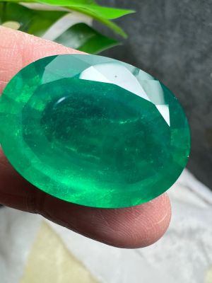 มรกต very fine lab made พลอย columbia โคลัมเบีย Green Doublet Emerald 20X15 มม mm...24 กะรัต 1เม็ด carats (พลอยสั่งเคราะเนื้อแข็ง)