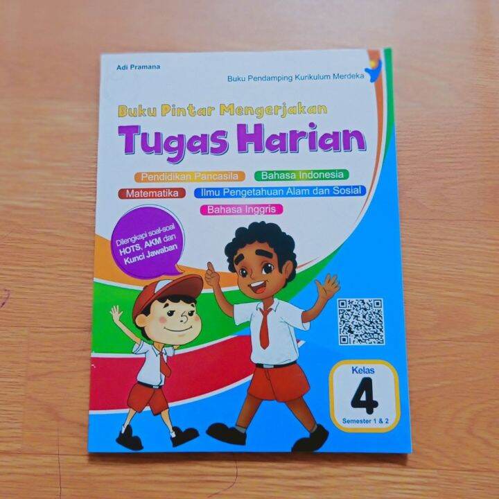 BUKU PINTAR MENGERJAKAN TUGAS HARIAN UNTUK SD KELAS 4 SEMESTER 1 DAN 2 ...