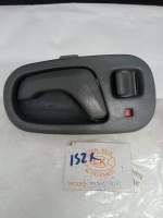 มือเปิดประตูด้านใน  ชูชุกิ สวิฟท์  . SUZUKI SWIFT 92. ด้านซ้าย  ราคา  230  บาท