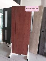 บานประตูห้องน้ำ PVC ขนาด 70x 180 สีลายไม้โมเดิร์นเซาะร่องดำ