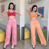 Candy nylon pant • กางเกงคาร์โก้ผ้าอย่างดี รุ่นนี้เอวฟรีไซต์ ดีเทลกระเป๋าคือน่ารักมากก แต่งกระเป๋าด้านหน้า 4ช่องใช้งานได้จริงทุกช่องนะคะ