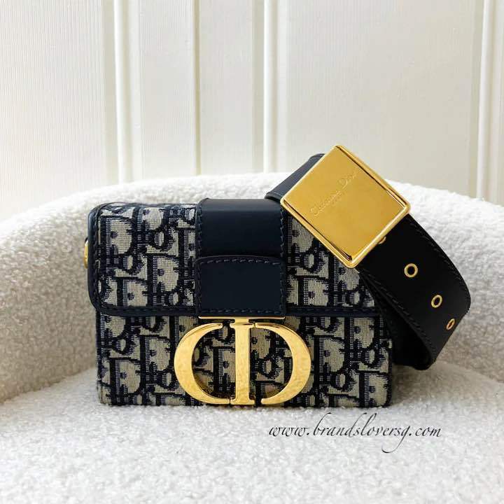 Dior 30 Montaigne Clutch Navy Oblique Canvas