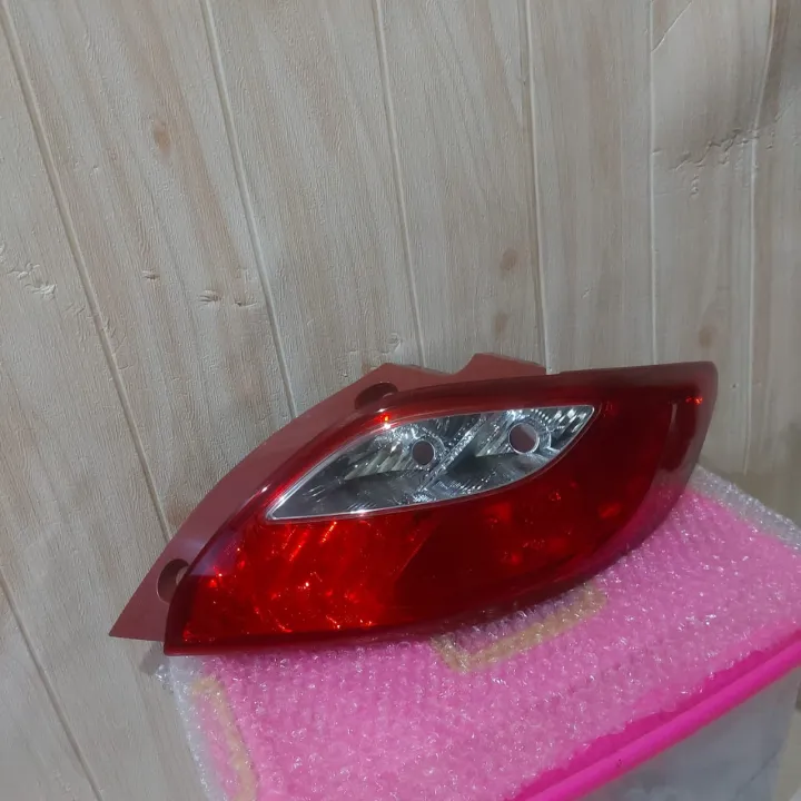 Lampu Belakang Mazda 2 2010 2011 2012 2013 Kanan Original | Lazada ...