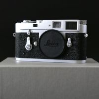 Leica M2 Chrome ( Mint )