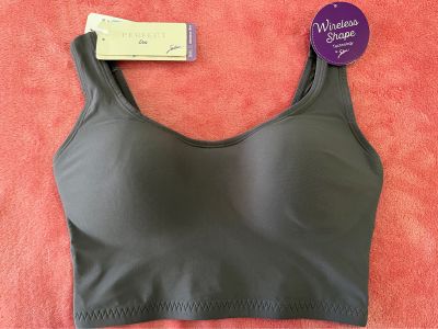 Sabina เสื้อชั้นในซาบีน่า Perfect Bra Invisible Wire (ไม่มีโครง) รหัสSBD7500