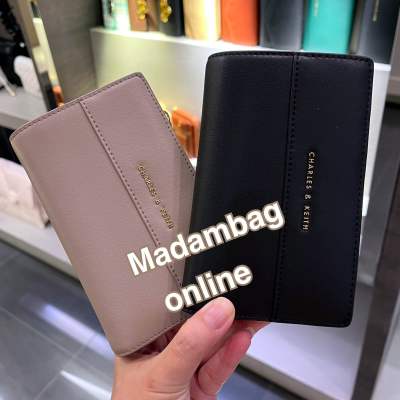 Charles & Keith Wallet แท้ กระเป๋าสตางค์ ขนาดกลาง