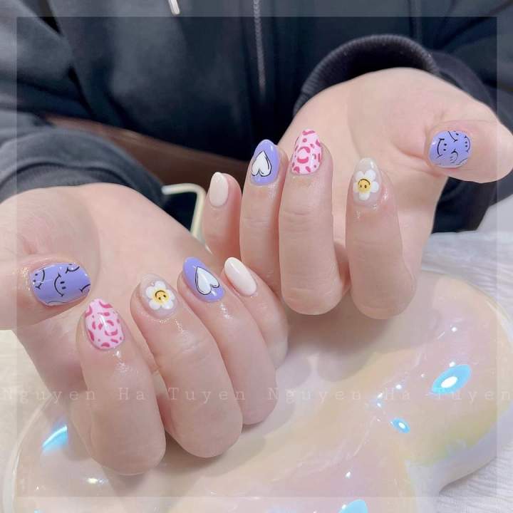 Làm mới bản thân ngày hè với các mẫu nail ấn tượng và xinh xắn  Làm đẹp   Việt Giải Trí