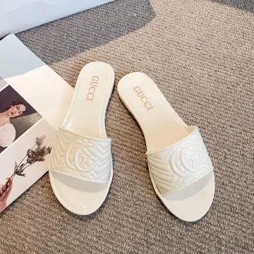 Clearance on sale gucci slides