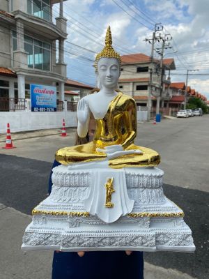 พระปางประทานพร กว้าง13นิ้ว สูง18นิ้ว องค์ขาวประดับทองเค