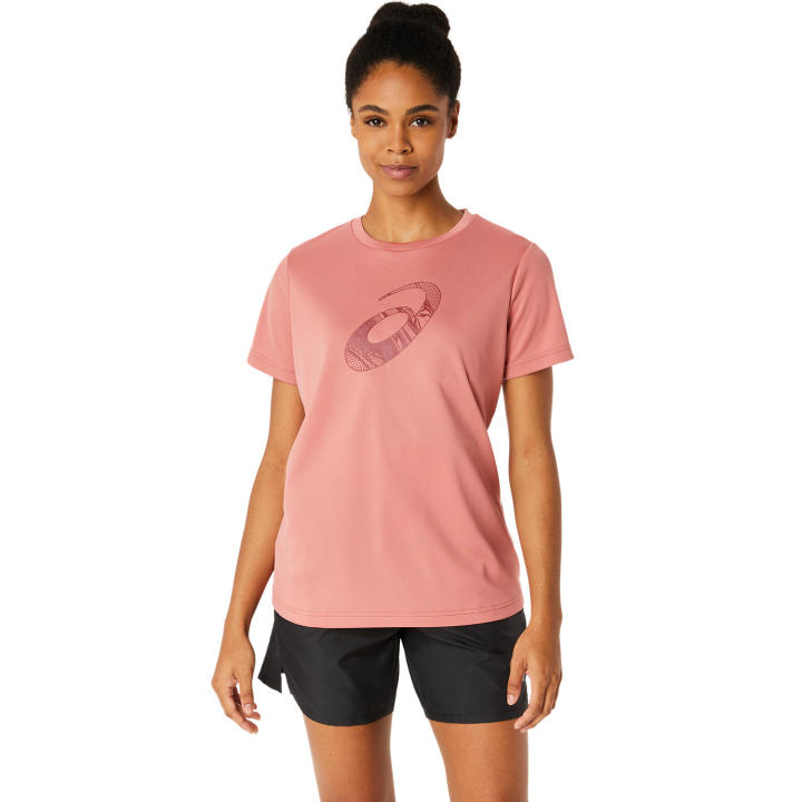 asics-asics-spiral-graphic-ss-tee-women-training-เสื้อ-ผู้หญิง-เสื้อ-เสื้อคอกลม-ของแท้-light-garnet