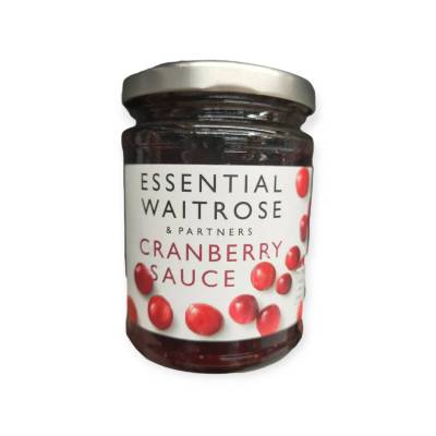 Waitrose Essential Cranberry sauce 305g.ซอสสำหรับราดอาหาร รสแครนเบอร์รี เวทโทรส  305 กรัม