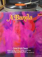 00382 A Banda  Come On Lets Dance  เพลงบรรเลง แจ๊ส     แผ่นเสียง vinyl Lp 33rpm 12"สภาพกำลังฟังได้ดีได้รับการตรวจสอบ