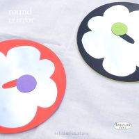 Round mirror ✿ - flower.me (no.2) กระจกรูปทรงสี่เหลี่ยมจัตุรัส รุ่นฟลาเวอมี no.2 ?