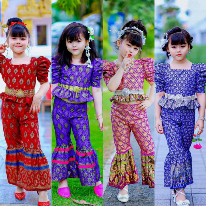 ชุดไทยขาม้าเด็ก-ชุดไทยกางเกงเด็ก-ชุดผ้าไทย-ชุดไทยประยุกต์เด็ก-ชุดไทยเด็กผู้หญิง-ชุดไทยเด็กอนุบาล-ชุดไทยใส่ไปโรงเรียน-ชุดเซทเสื้อแขนพองผ้าพิมพ์ทองลายไทย-กางเกงขาบาน