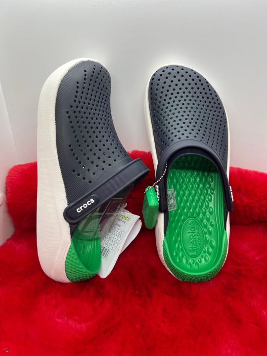 รองเท้า-crocs-แบมลองเข้าซูมมีหลายสีใส่สบายนิ่มดีรองเท้าสุขภาพเท้าลูกค้าสนใจเข้าซื้อในร้านได้จ้าของมีพร้อมส่งจ้างานจริงตรงปก-100