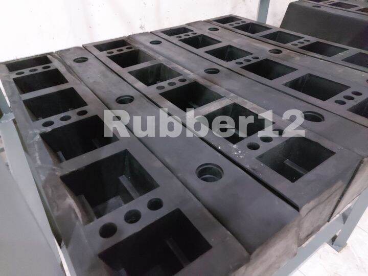 STOPPER LOADING DOCK RUBBER CAR FENDER / KARET PENAHAN BENTURAN