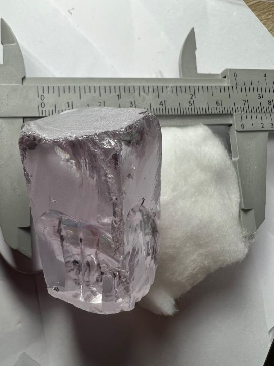 cz-เพชร-รัสเซีย-สี-white-พลอย-ก้อน-เนื้อแข็ง-rough-เจียก่อนได้ทุกชนิด-194-กรัม-gram-cubic-zirconia-ความยาวและ-ความกว้าง-40x50-มิลลิเมตร-ความหนา-35-มิล