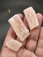 ?️ ชุด เซเลไนต์ สีพีช ชิ้นขนาดจิ๋ว 

✨ Peace selenite ( Satin spar หรือ Orange selenite ) เซเลไนต์เป็นหินที่คนรักหินมักจะต้องมีเสมอ เพิ่มเติมคือสีที่หวานคล้ายสีพีชธรรมชาติ 
✨

? มีให้เลือก 4 ชุดจ้า สวยทุกชุด

? ราคา ชุดละ 99 บาท
?