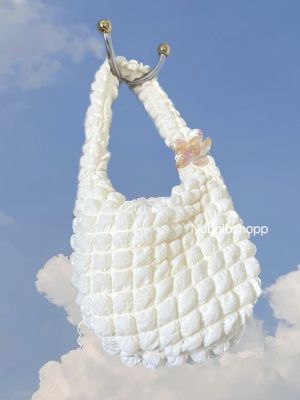Airy bag กระเป๋าก้อนเมฆแบบใบเฟิร์น นุ่มปุย เกาหลีมินิมอล ทรงสวยมาก ส่งฟรีทุกออเดอร์