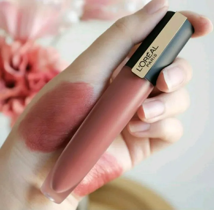 loreal-rouge-signature-สีแนะนำ-ชมพูอมแดงตุ่นๆ-ทาได้ทุกสีผิว-ไปได้ทุกลุค-ทาได้ทุกวัน