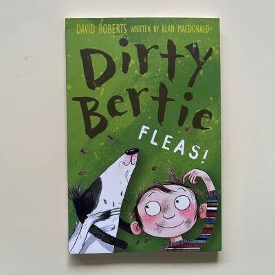 #Chapterbooks #Fictionbooks  วรรณกรรมเยาวชน • ภาษาอังกฤษ  Dirty Bertie .. 🔖 FLEAS ! 🔖