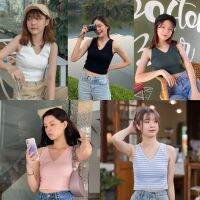 เสื้อครอป คอวี รุ่น Violet - jigsawjeans