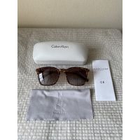 Calvin Klein Square Sunglasses เลนส์ polarized ของแท้