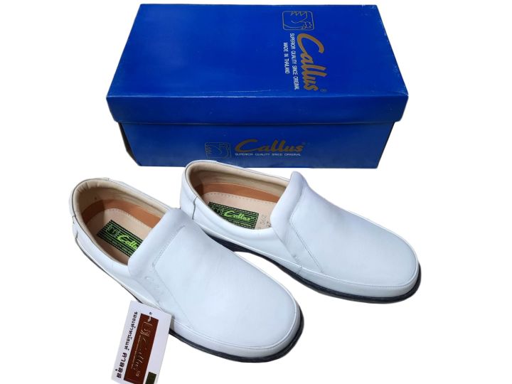 รองเท้าคัชชูสีขาว-หนังแท้-ยี่ห้อ-callus-รุ่น-tb-562
