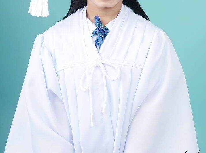 White graduation toga | Lazada PH