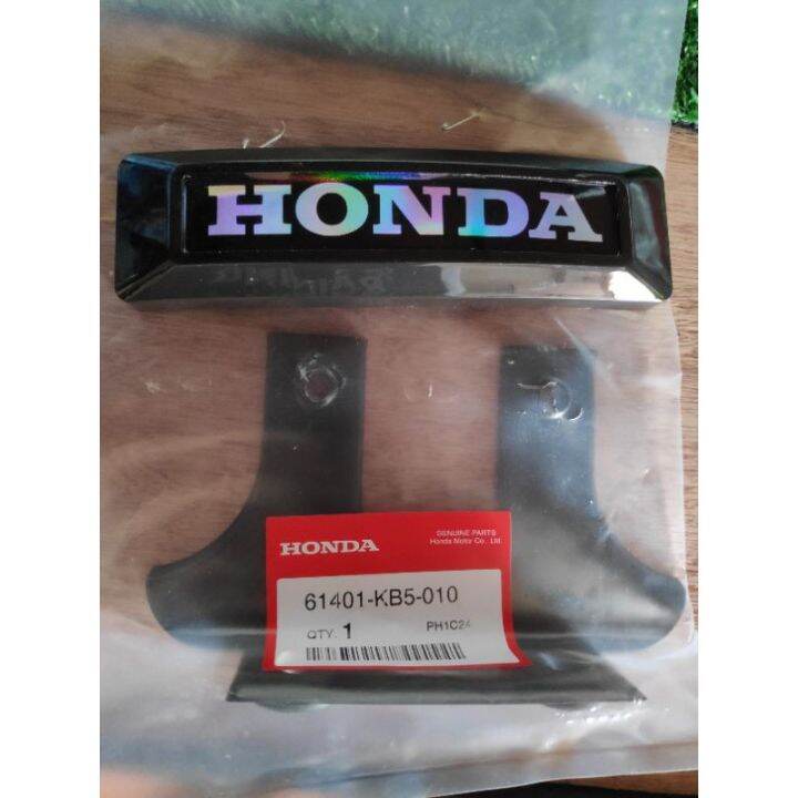 Honda Emblem For Tmx155 Blackw Bracket 